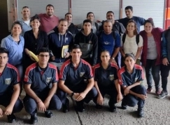 Bomberos Voluntarios de Merlo capacitan en RCP y primeros auxilios.